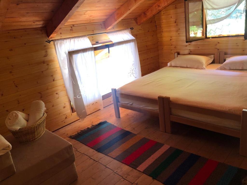 Bee Eco Guest House Moll' e Shoshit Esterno foto