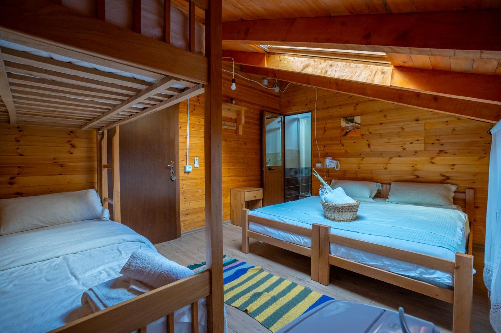 Bee Eco Guest House Moll' e Shoshit Esterno foto