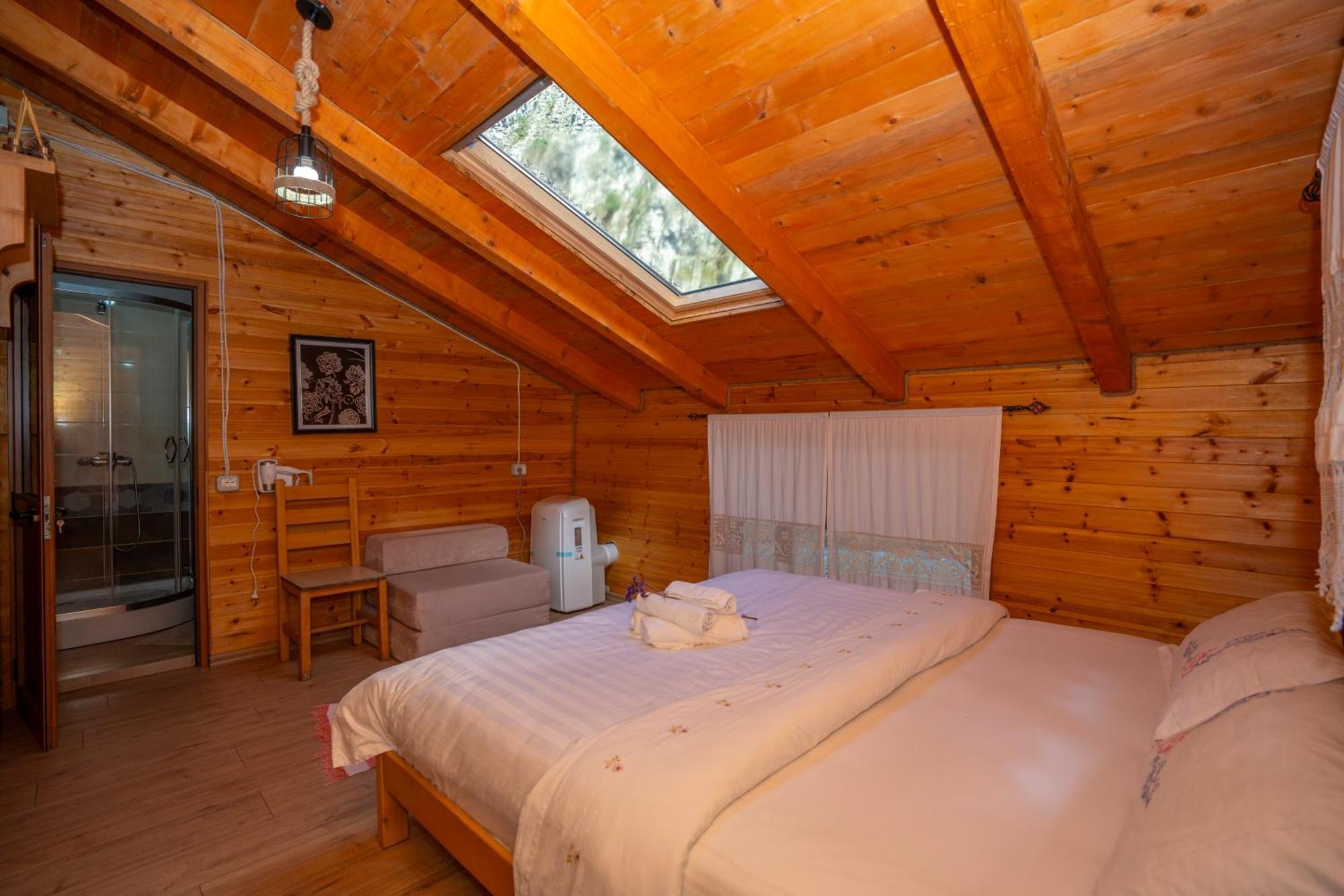Bee Eco Guest House Moll' e Shoshit Esterno foto