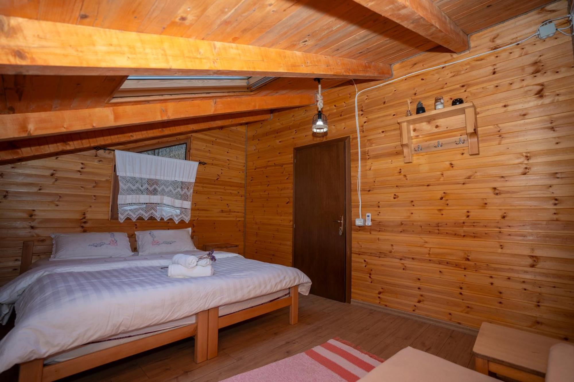 Bee Eco Guest House Moll' e Shoshit Esterno foto